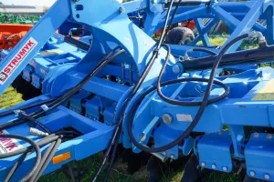 Hidraulinis lėkštinis skutikas STRUMYK TIGER TH II 40| auksarankiai.lt
