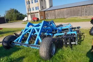 Hidraulinis lėkštinis skutikas STRUMYK TIGER TH II 40| auksarankiai.lt