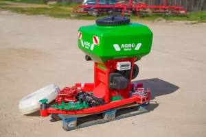 Antrojo derliaus sėjamoji SP230 | auksarankiai.lt